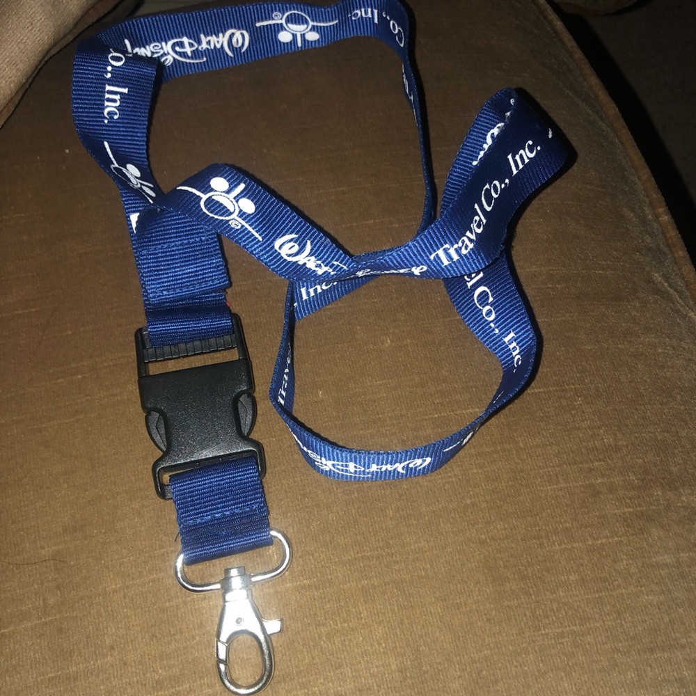 🎠🌴Walt Disney Travel Lanyard with Clip- $12 or 🎉